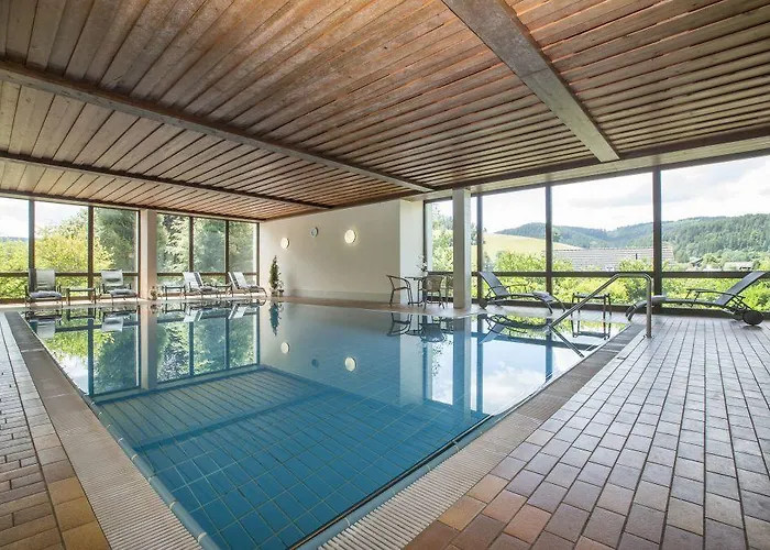 Szálloda Hotel Hirsch 3*